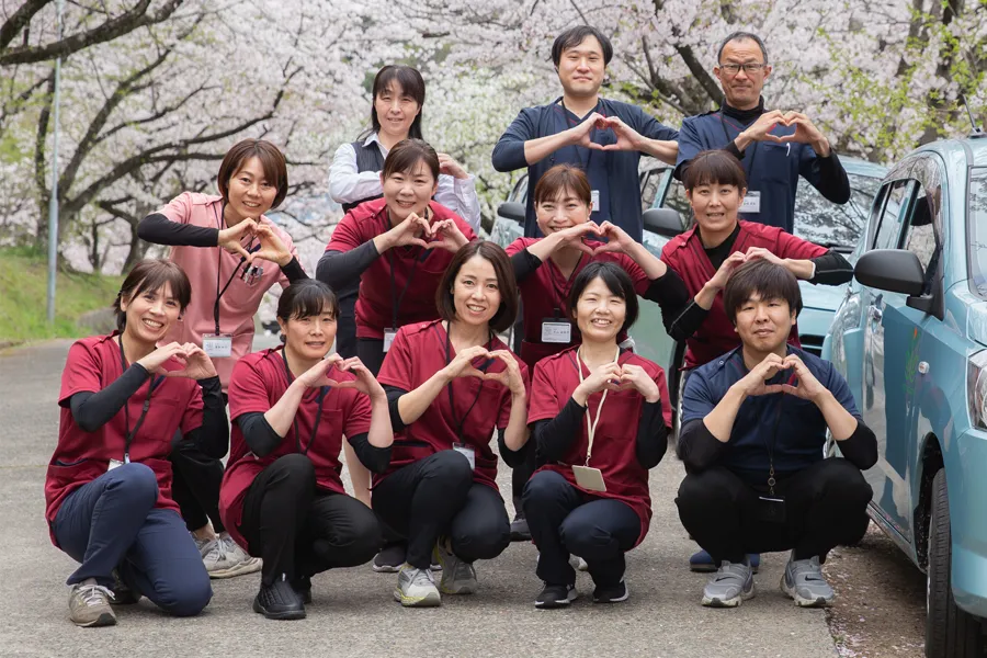 選ばれる理由１｜豊かな実務経験と温かい心を持ったスタッフ
